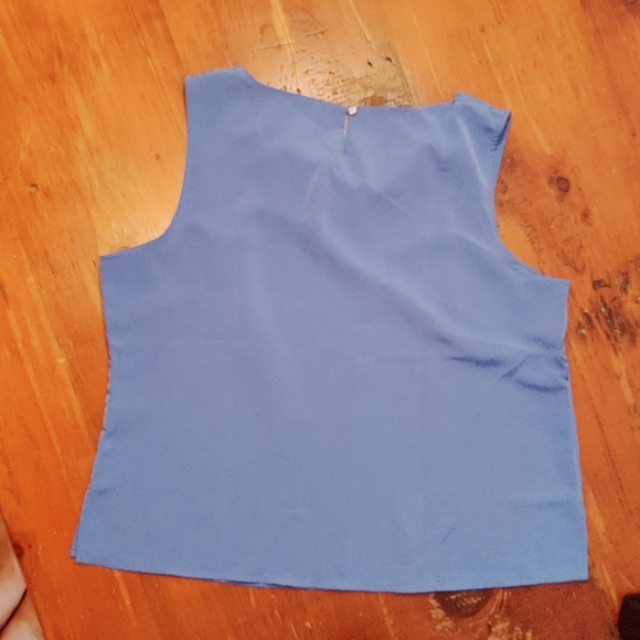 Beautiful Soft Blue Shirt - Picture 2 of 6